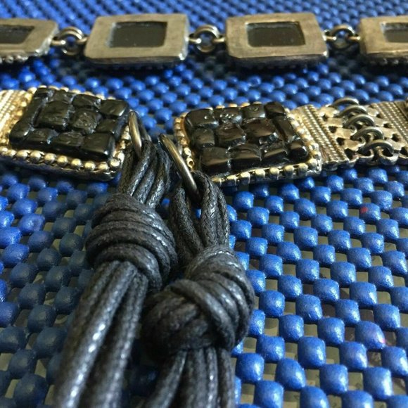 Vintage!  Denaive~Silver Metal w/Black Stones Link Belt~28\